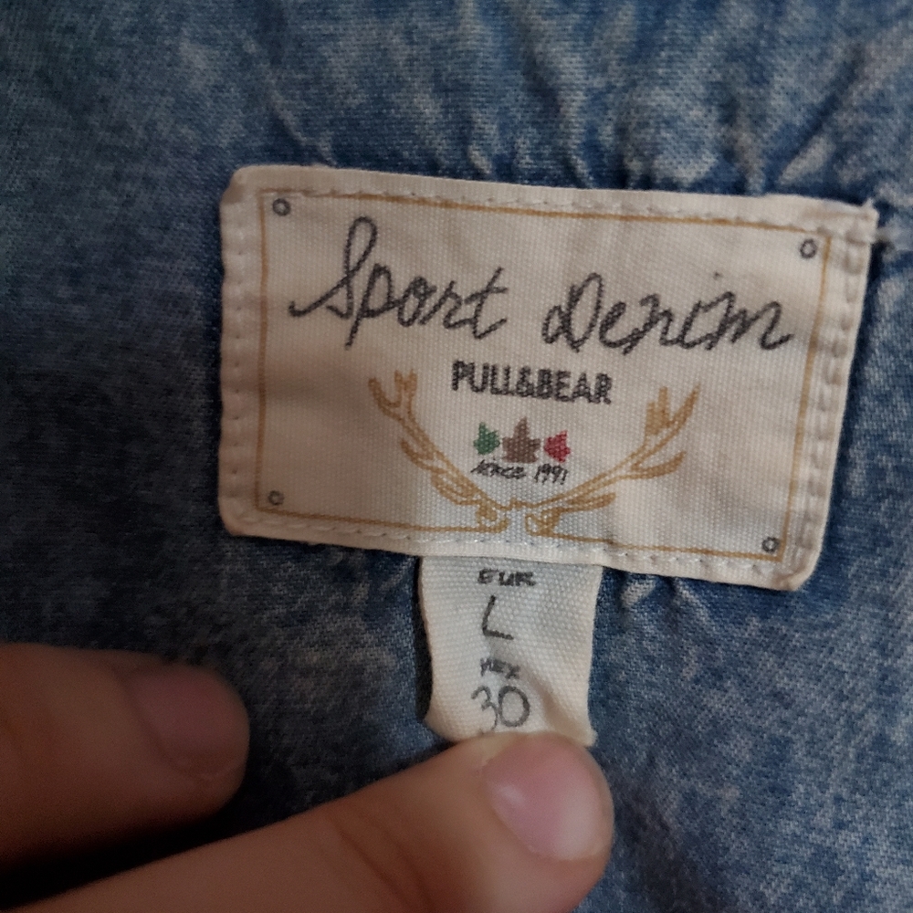Denim sleevless jacket - Picture 2 of 8